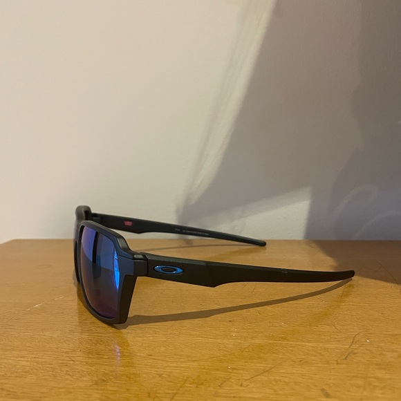 Men’s Oakley Parlay sunglasses - Picture 3 of 9
